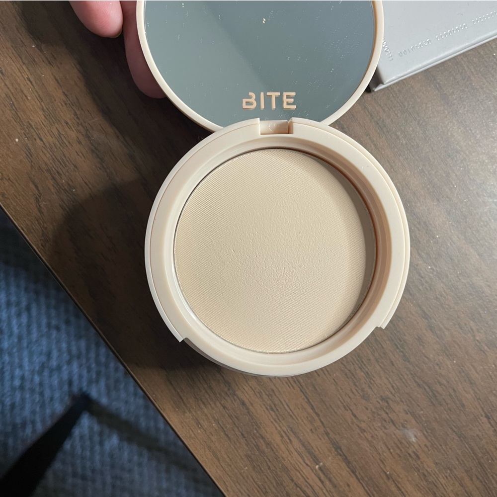 Bite Changemaker Powder Set - Picture 5 of 5